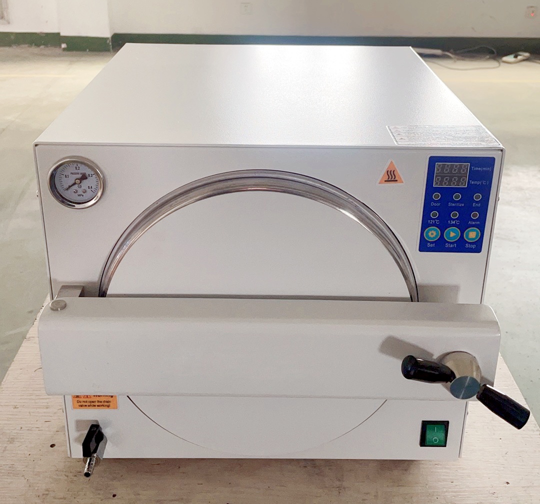 Dental Autoclave Sterilizer 18L - Autoclave dentaire de classe N, 18l